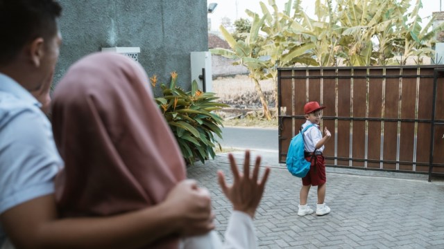 persiapan anak masuk sekolah
