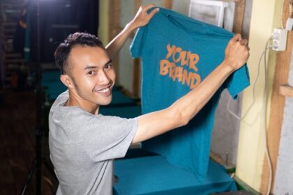 Kaos Sablon Media Branding