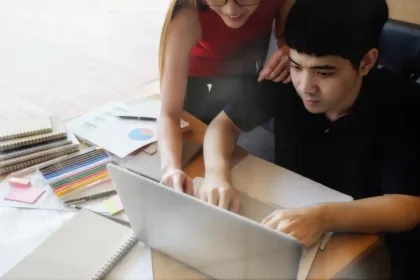 pelatihan mengatur workflow kreator