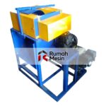 Usaha Kelapa Kupas Harian