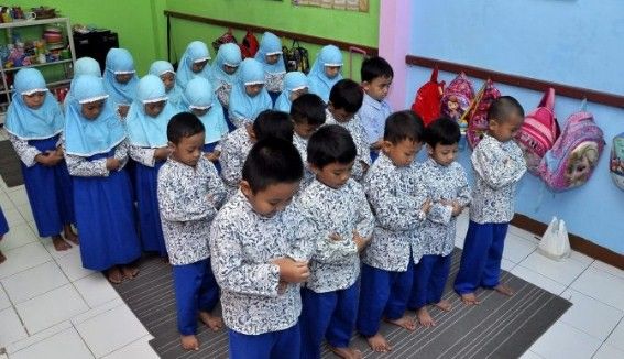 sekolah islam full day terbaik