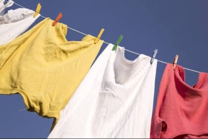 Cara menjemur kaos agar tidak cepat pudar