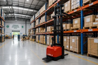 peran hand stacker dalam logistik gudang